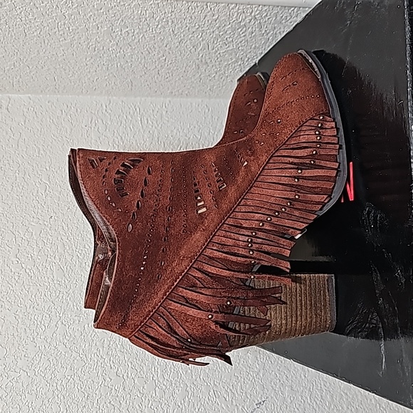 Not Rated Fierce Fringe Ankle Boots - Picture 1 of 10